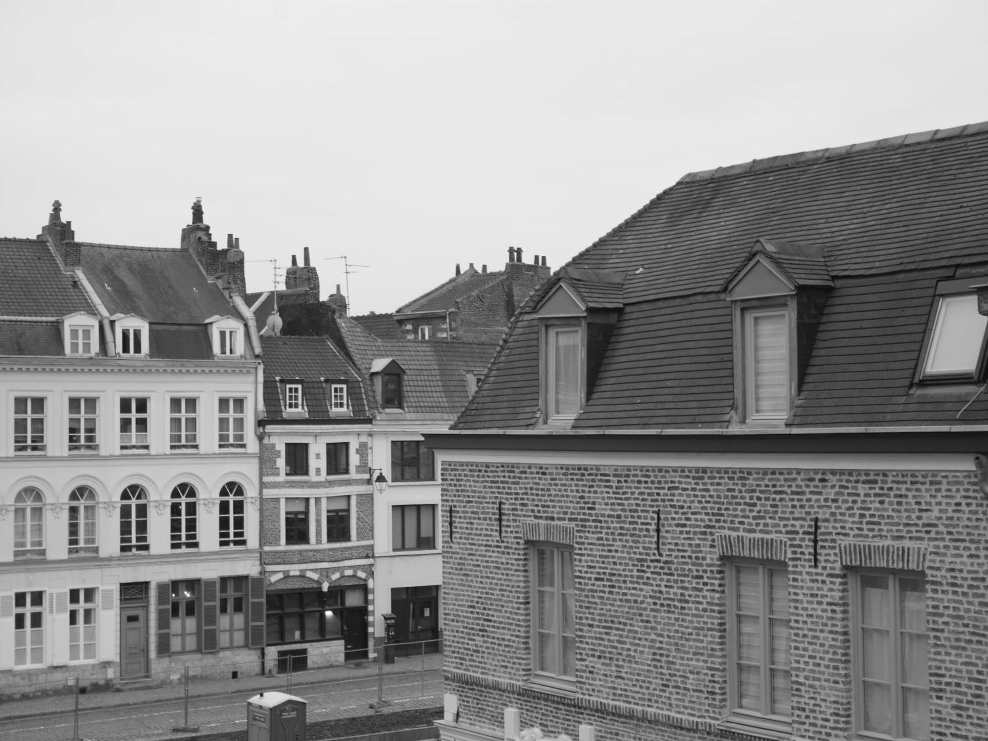 Au Chat Qui Dort Lille - Archives 18 Номер фото